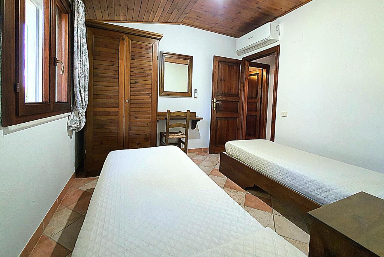Villa Alice Apartments Orosei Extérieur photo
